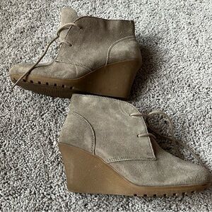 White Mountain boot wedges